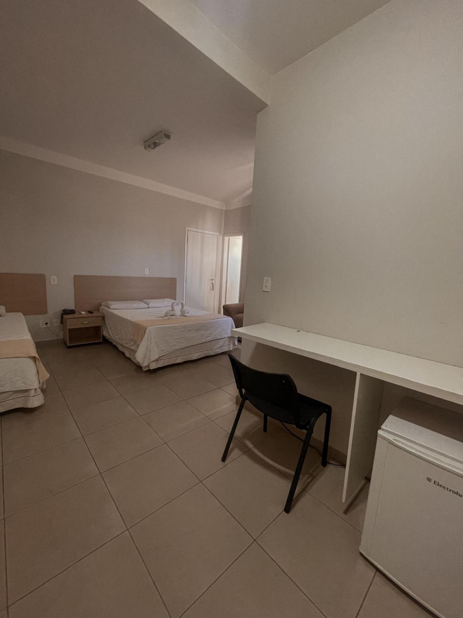 Big Hotel Araguari Kültér fotó
